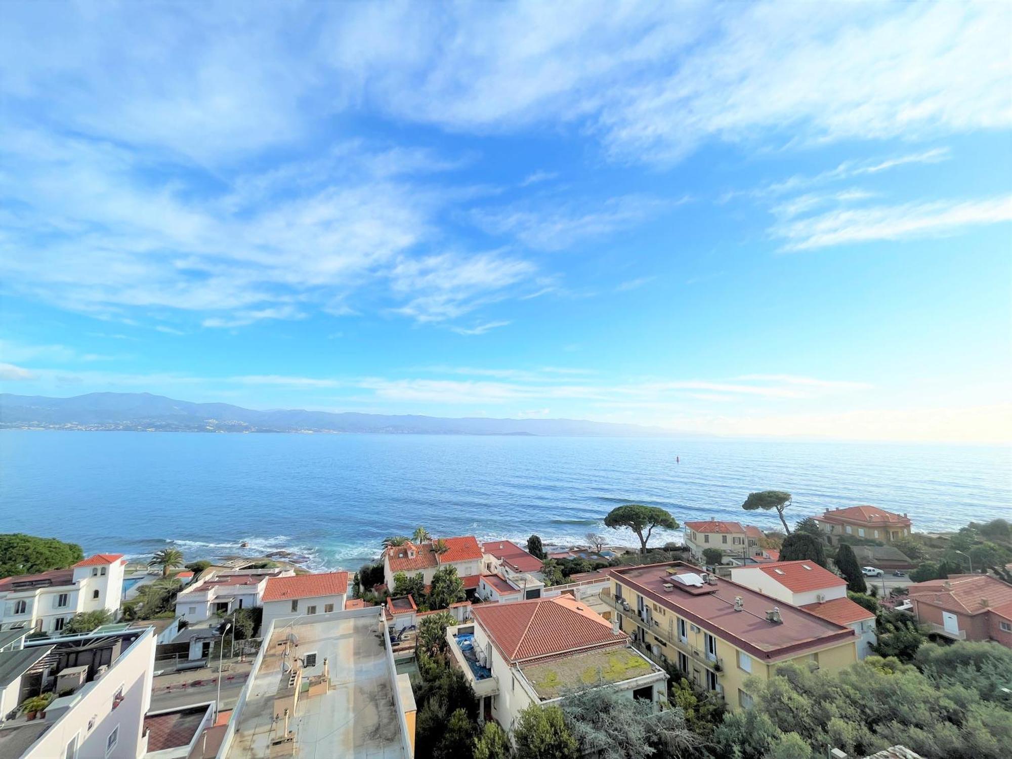 Appartement Vue Mer Carmino Ajaccio Ajaccio  Exterior foto